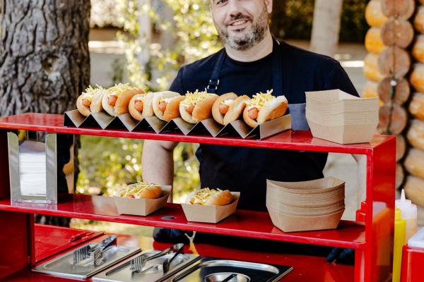 hot dog karotsi catering